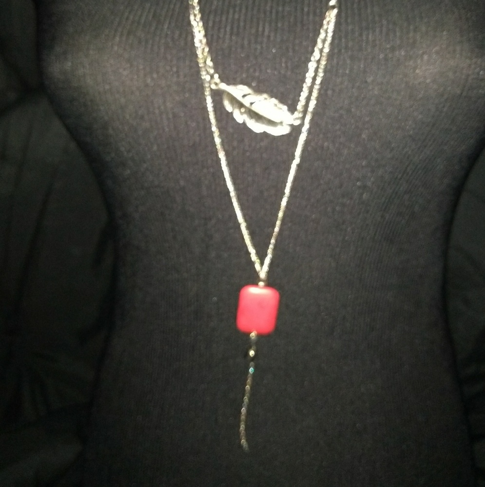 Paparazzi Necklace with matching earrings